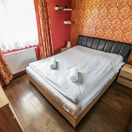 Large Luxury Apartment Wieliczka Exterior photo